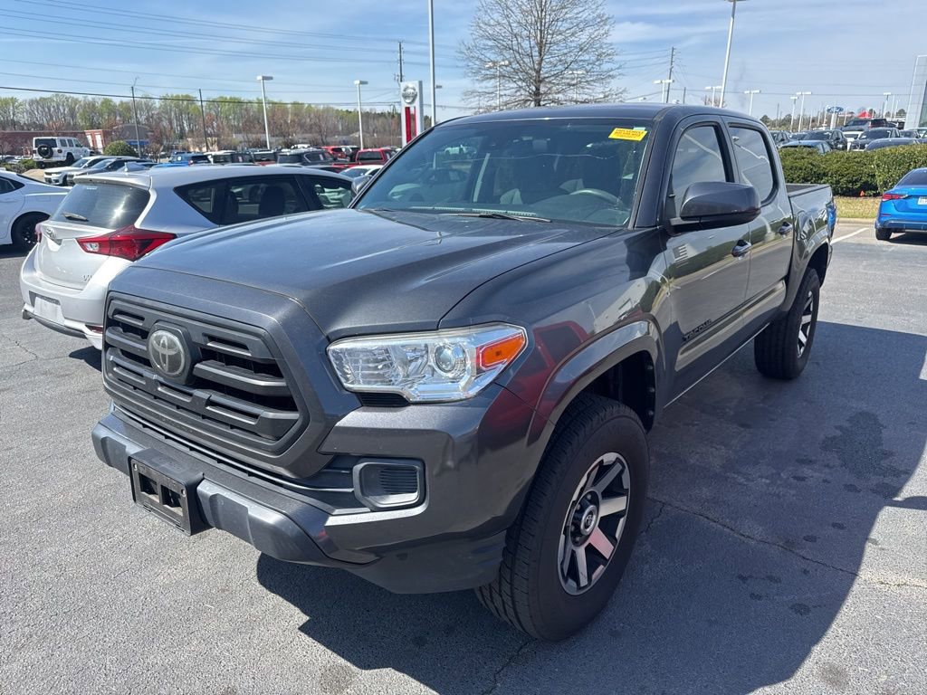 Used 2018 Toyota Tacoma SR w/ SR Convenience Package image 3