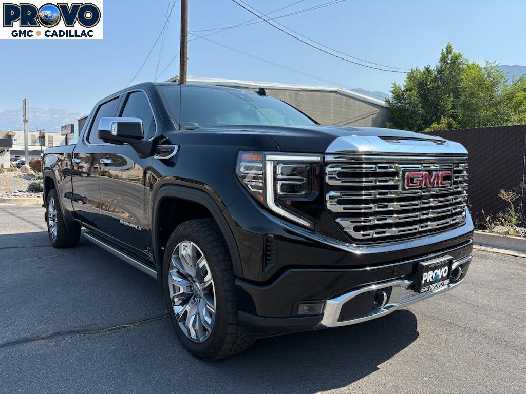 Used 2023 GMC Sierra 1500 Denali w/ Denali Reserve Package AWD/4WD image 1
