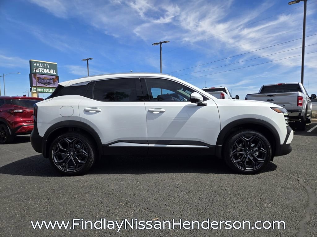 Used 2025 Nissan Kicks SR AWD/4WD image 7