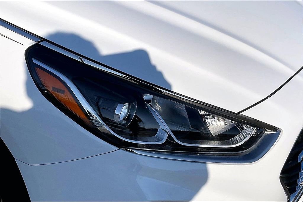 Used 2018 Hyundai Sonata SEL w/ Tech Package 02 FWD image 32