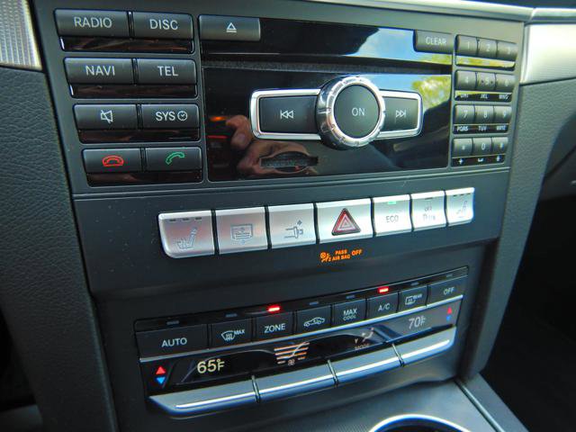 Used 2015 Mercedes-Benz E 400 4MATIC Coupe image 16