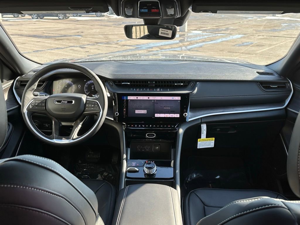 New 2026 Jeep Grand Cherokee Limited AWD/4WD image 22