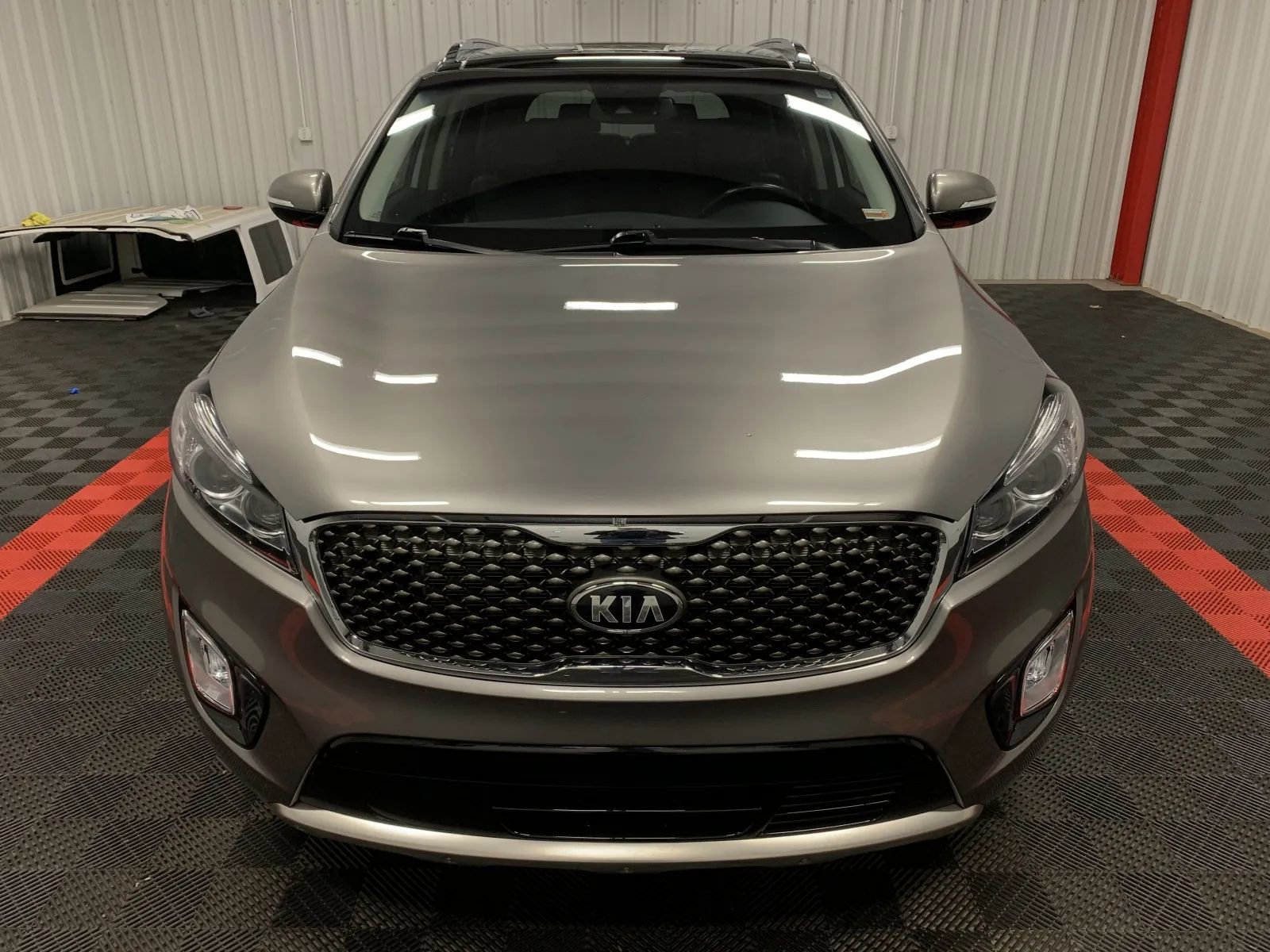 Used 2018 Kia Sorento SX image 7
