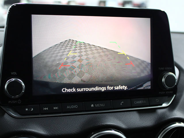 Used 2020 Nissan Sentra SV w/ Lighting Package FWD image 13