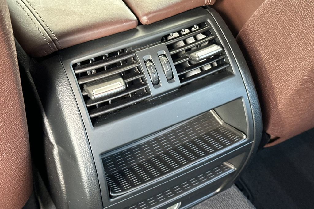 Used 2015 BMW 535i Sedan image 12