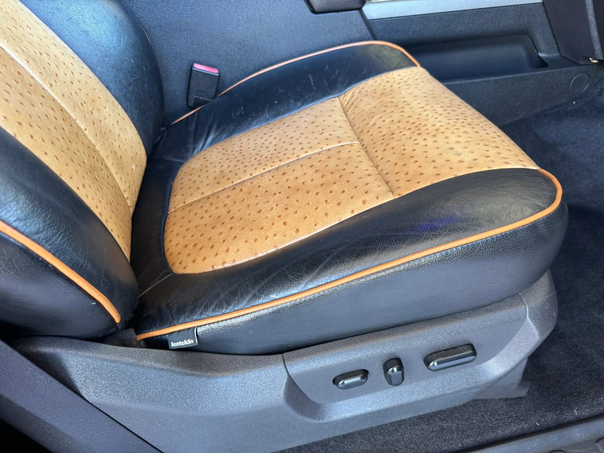 Used 2011 Ford F350 Lariat RWD image 29