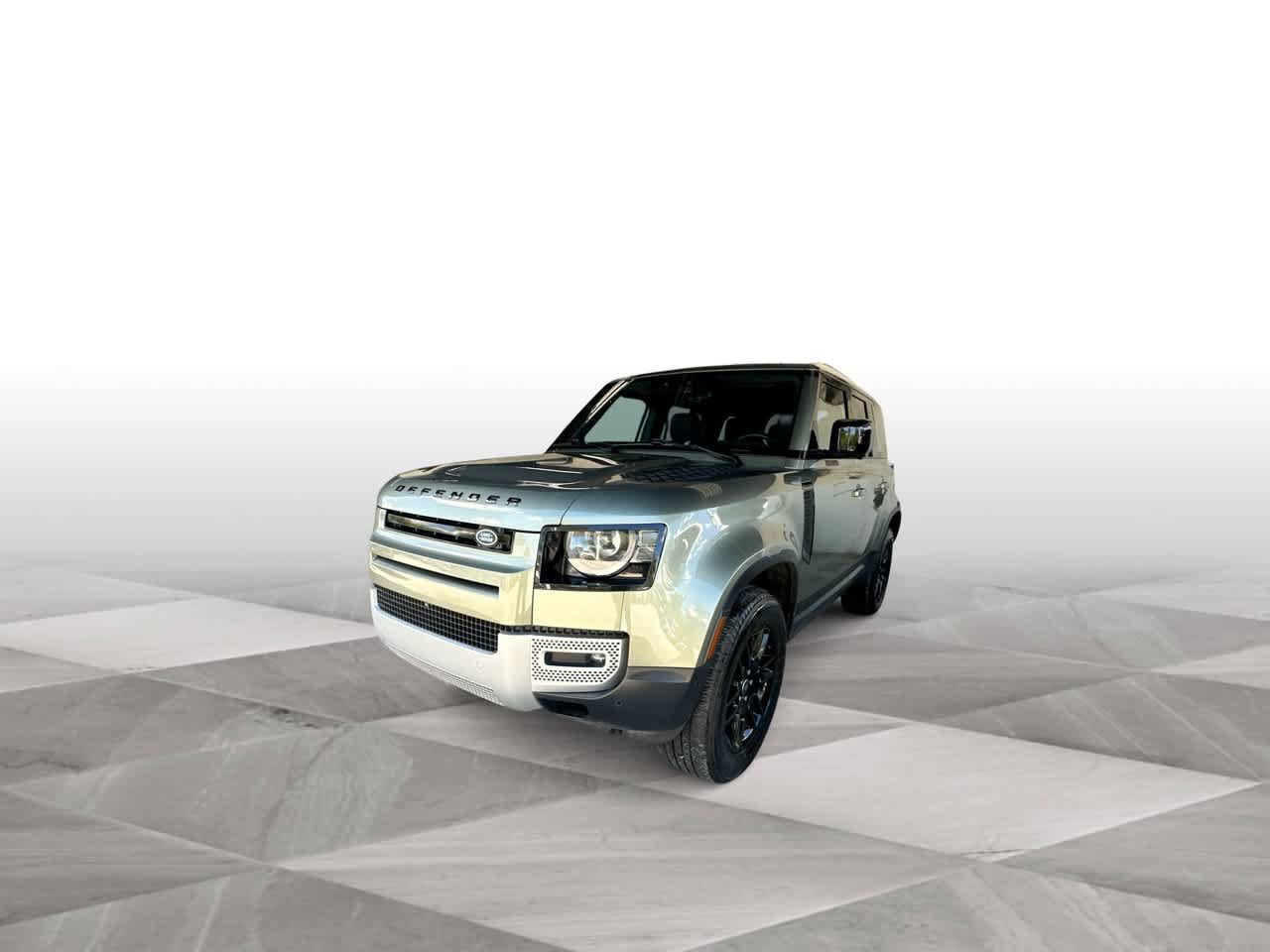 Used 2025 Land Rover Defender 110 S AWD/4WD image 4