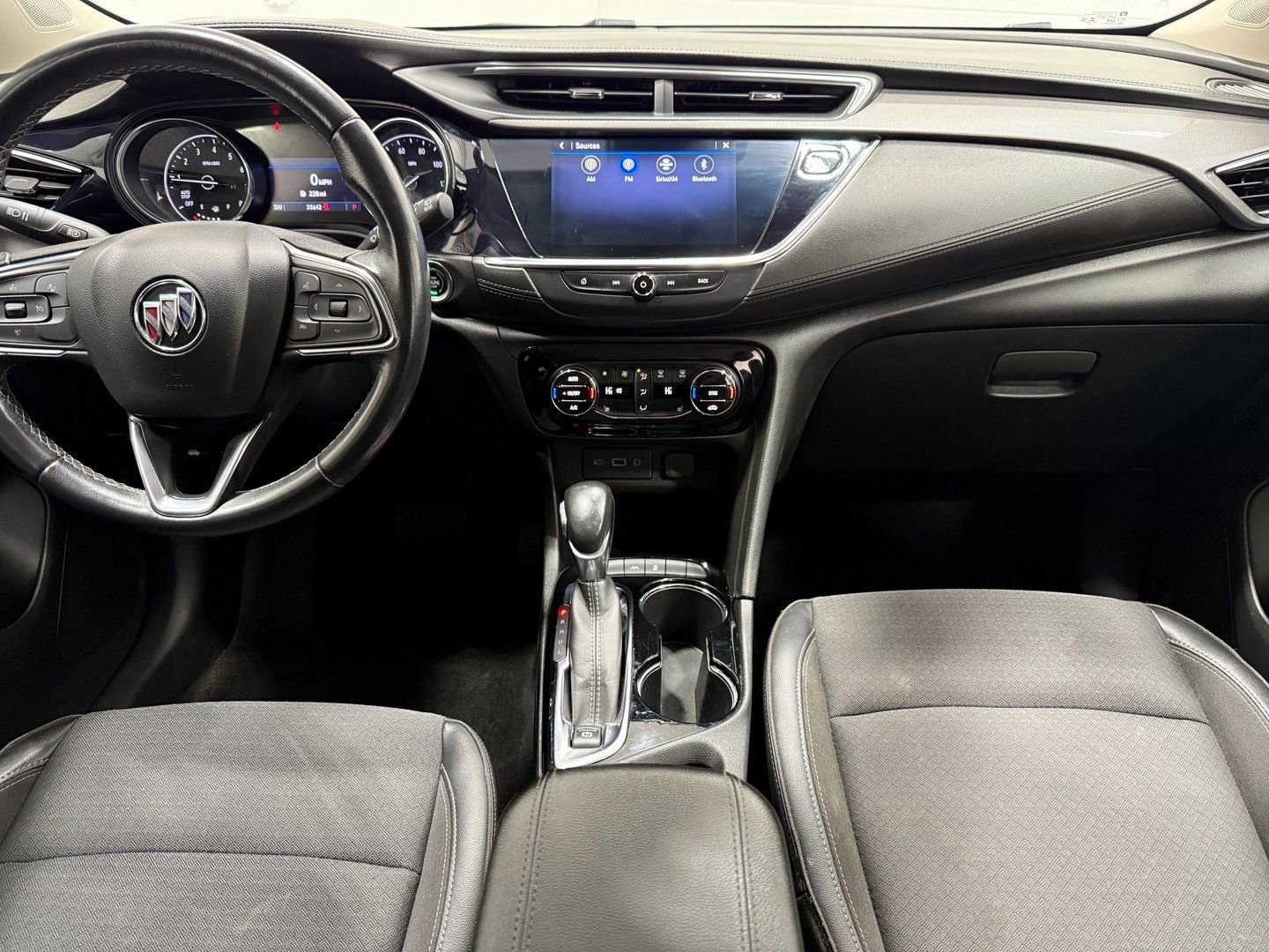 Used 2021 Buick Encore GX Select image 36