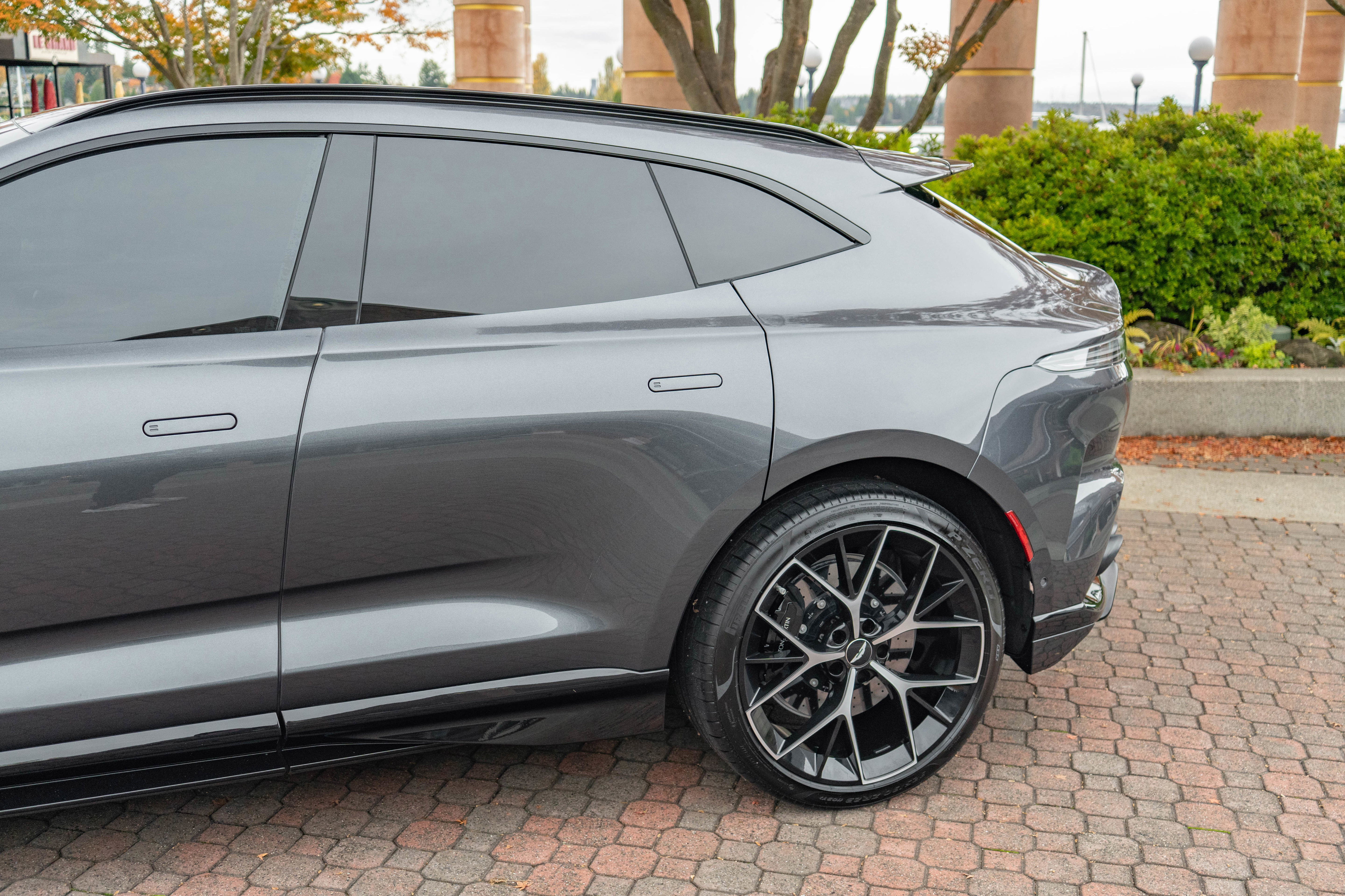 Used 2024 Aston Martin DBX 707 image 56