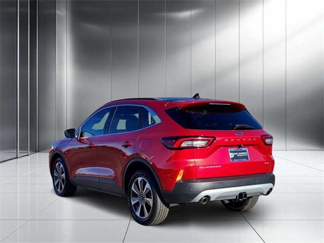 Used 2023 Ford Escape Platinum w/ Premium Technology Package image 33