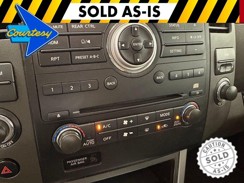 Used 2011 Nissan Pathfinder SV RWD image 30