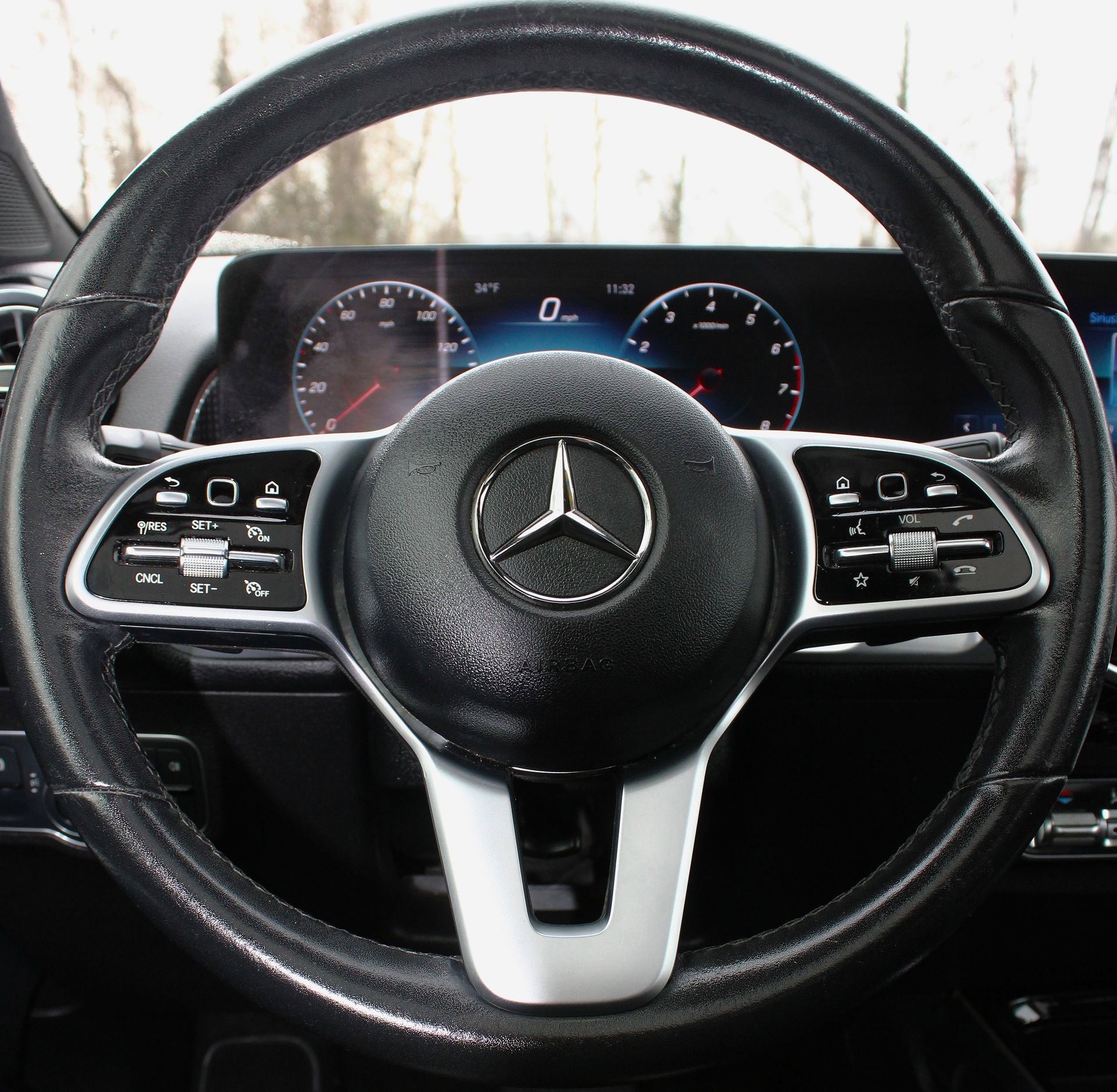 Used 2023 Mercedes-Benz GLB 250 image 21