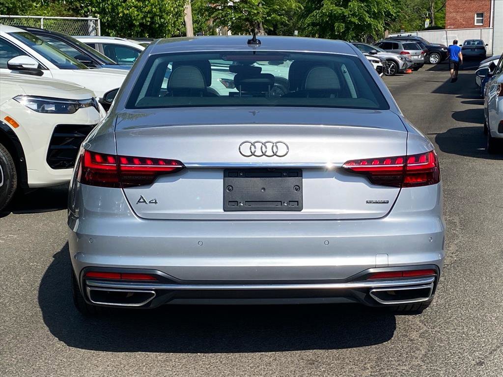 Used 2023 Audi A4 2.0T Premium w/ Convenience Package AWD/4WD image 4