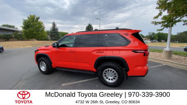 Used 2023 Toyota Sequoia TRD Pro AWD/4WD image 6