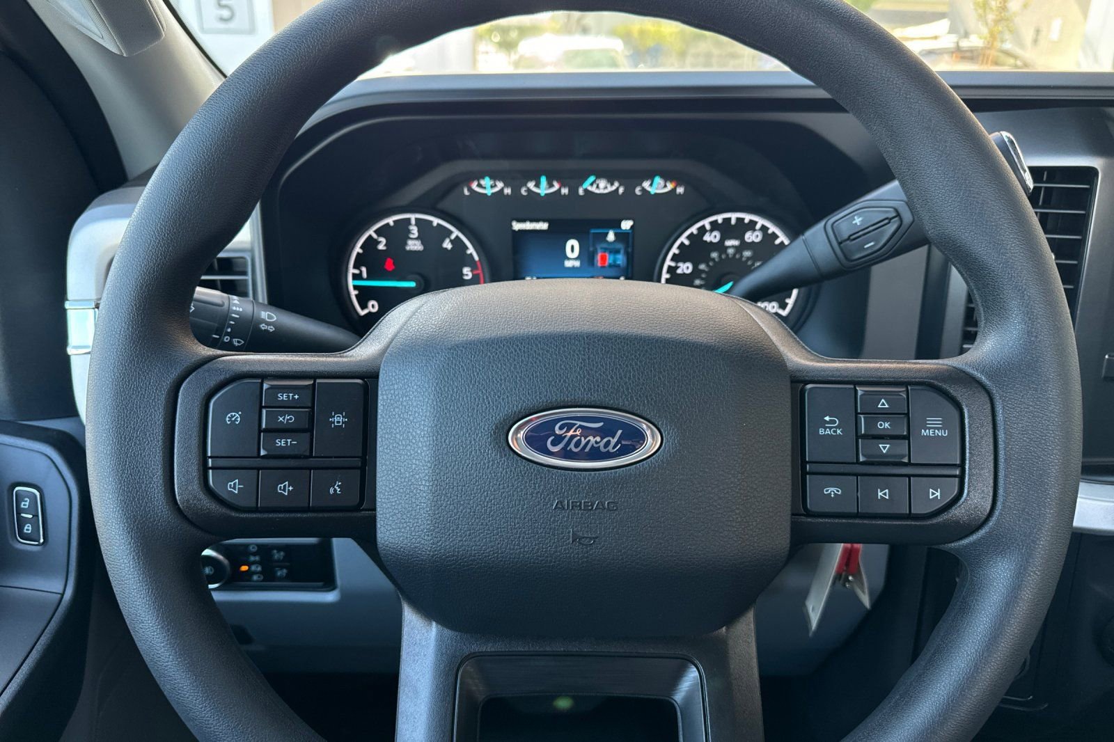 New 2025 Ford F350 XL w/ XL Chrome Package RWD image 23