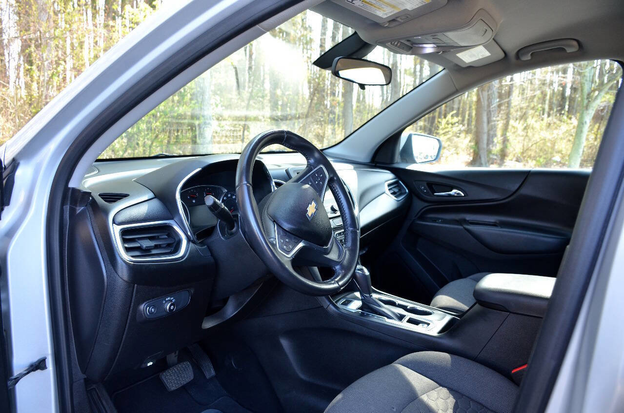 Used 2019 Chevrolet Equinox LT AWD/4WD image 12