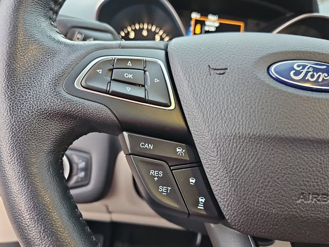 Used 2018 Ford Escape Titanium w/ Ford Safe & Smart Package image 25