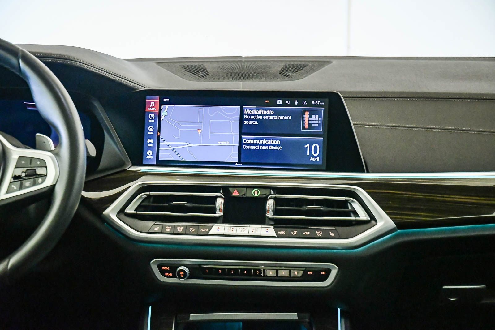 Used 2023 BMW X5 sDrive40i w/ M Sport Package image 13