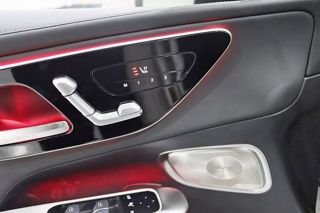 Used 2025 Mercedes-Benz GLC 63 AMG S image 34