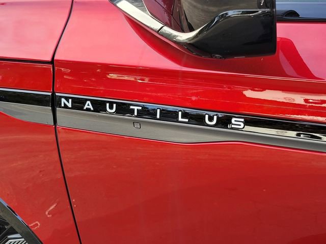 New 2026 Lincoln Nautilus Reserve image 24