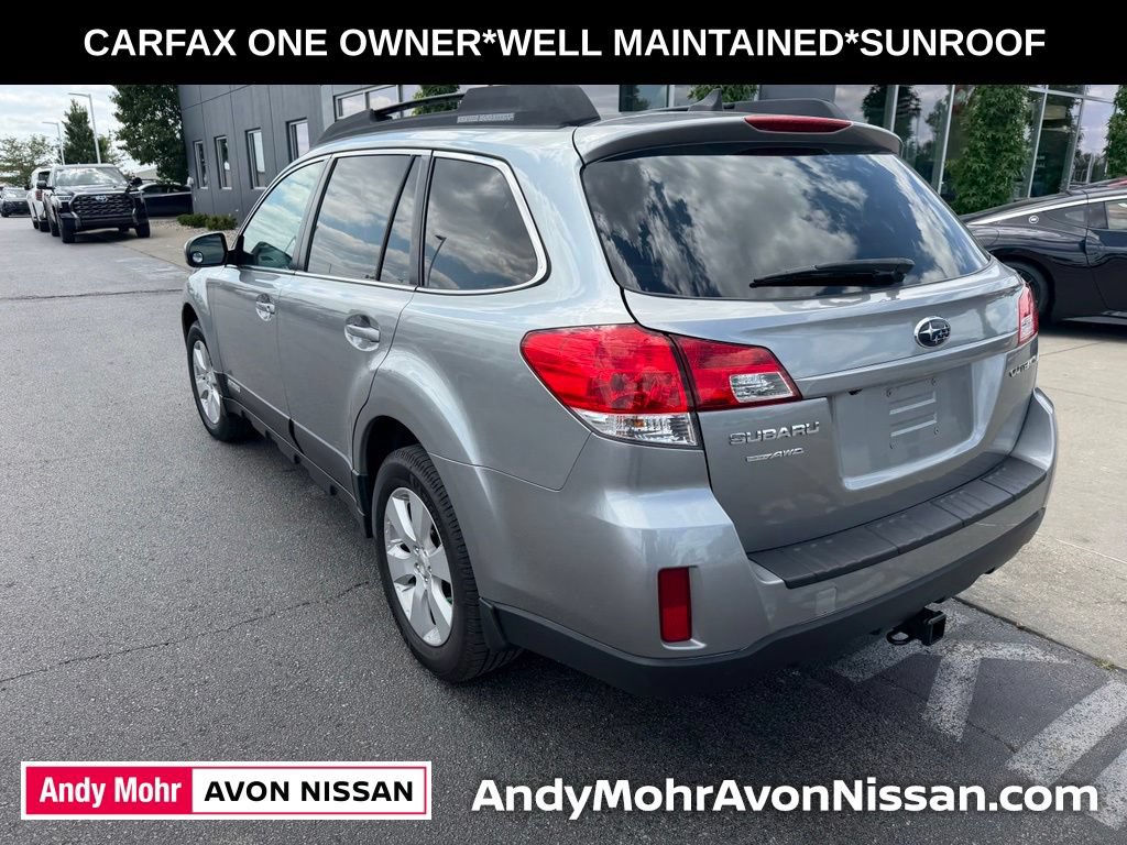 Used 2011 Subaru Outback 2.5i Limited w/ PWR Moonroof Pkg AWD/4WD image 4