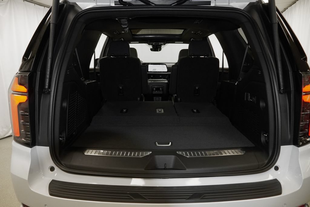 New 2026 Chevrolet Tahoe High Country AWD/4WD image 30