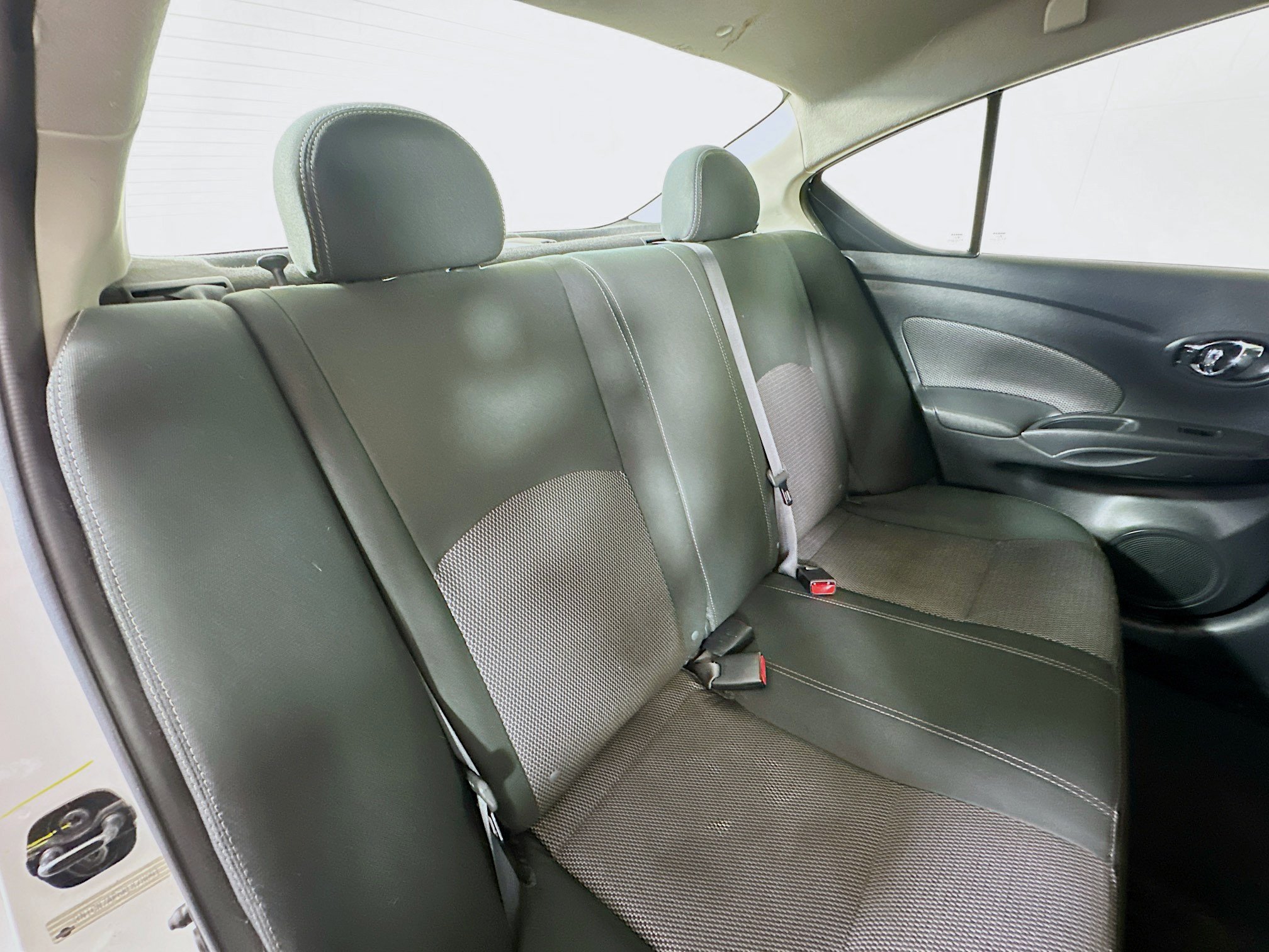 Used 2019 Nissan Versa SV FWD image 24
