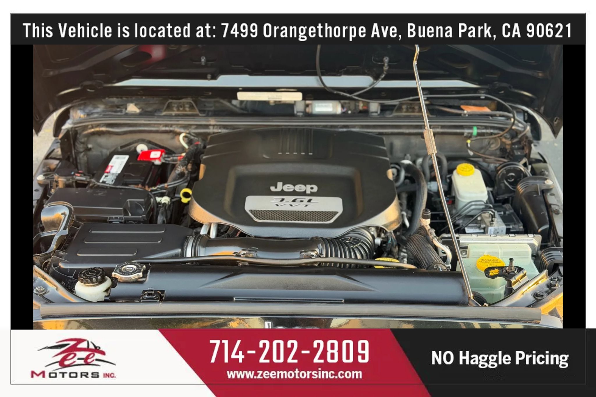 Used 2013 Jeep Wrangler Unlimited Sahara w/ Connectivity Group image 29