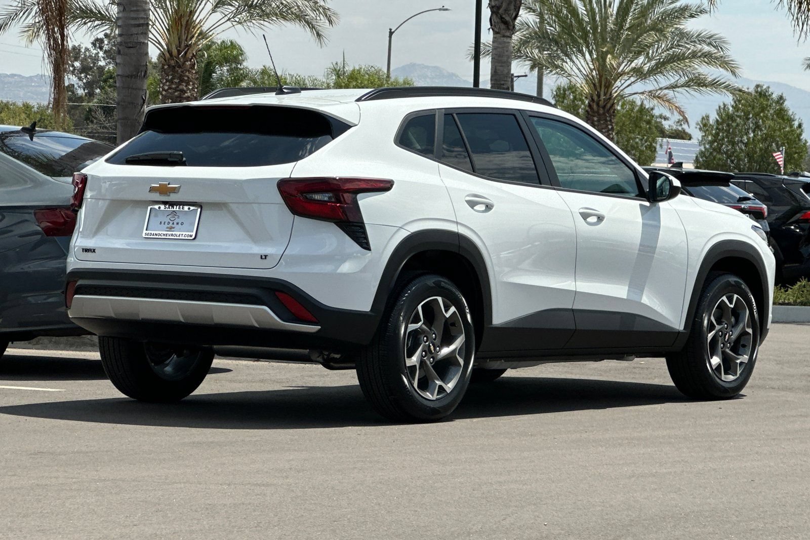 New 2026 Chevrolet Trax LT FWD image 4