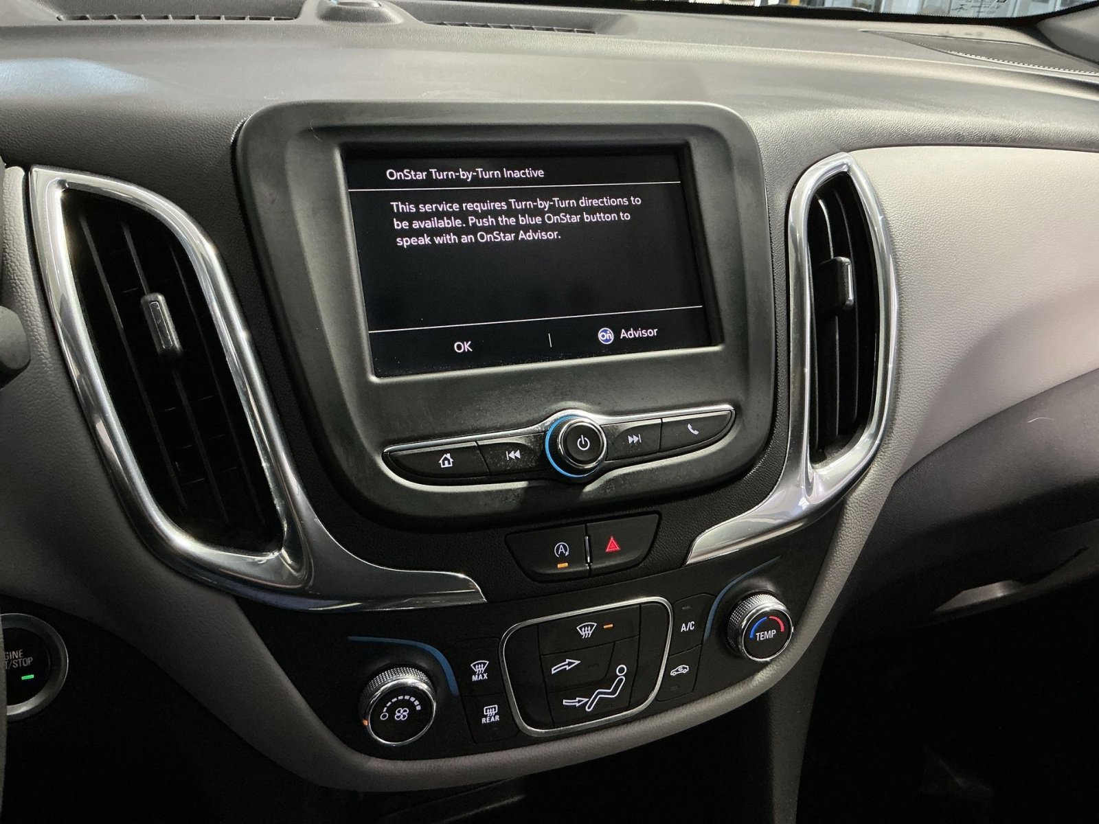 Used 2023 Chevrolet Equinox LS w/ LS Convenience Package image 28