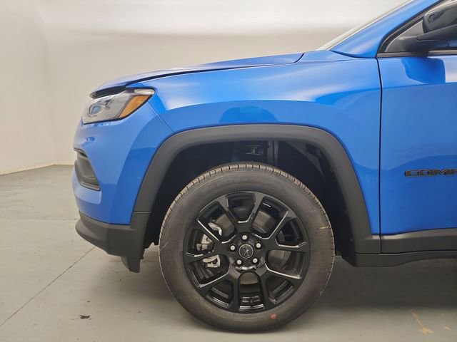 New 2026 Jeep Compass Latitude AWD/4WD image 19
