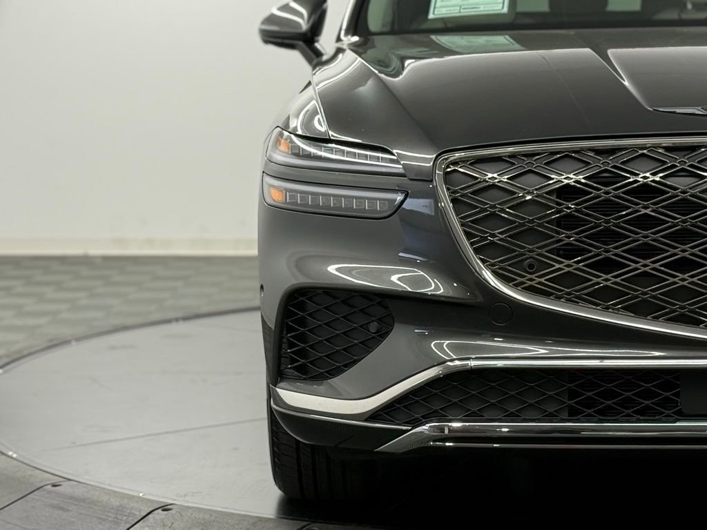 Used 2026 Genesis GV70 2.5T Advanced image 4