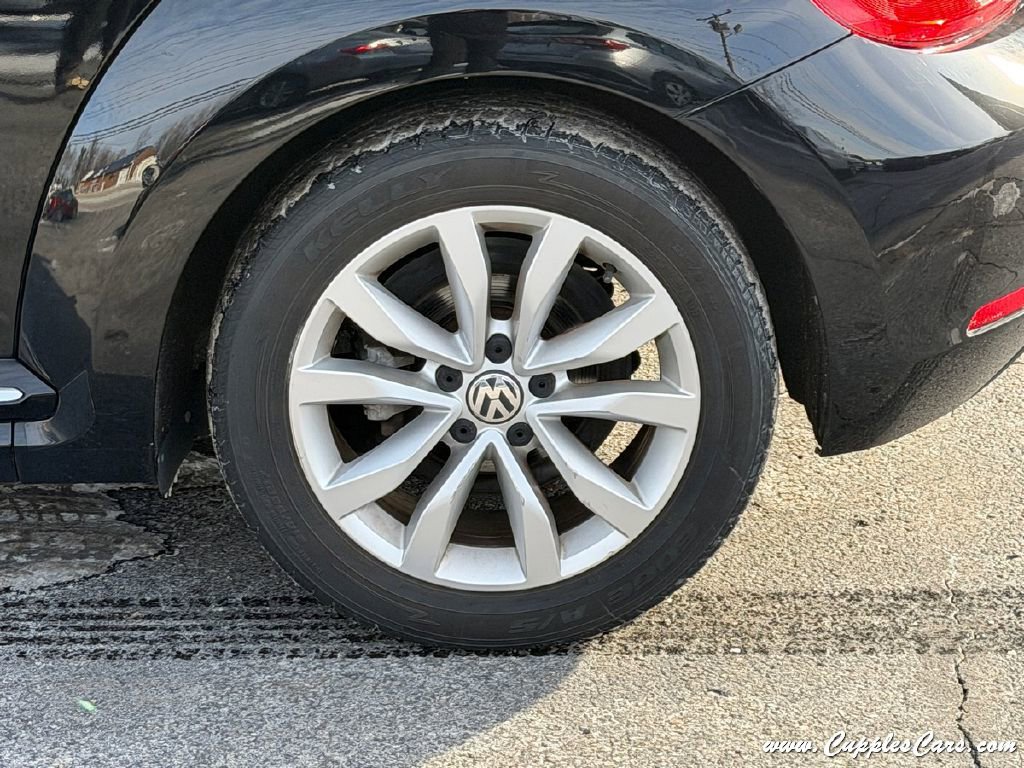 Used 2014 Volkswagen Beetle TDI image 47