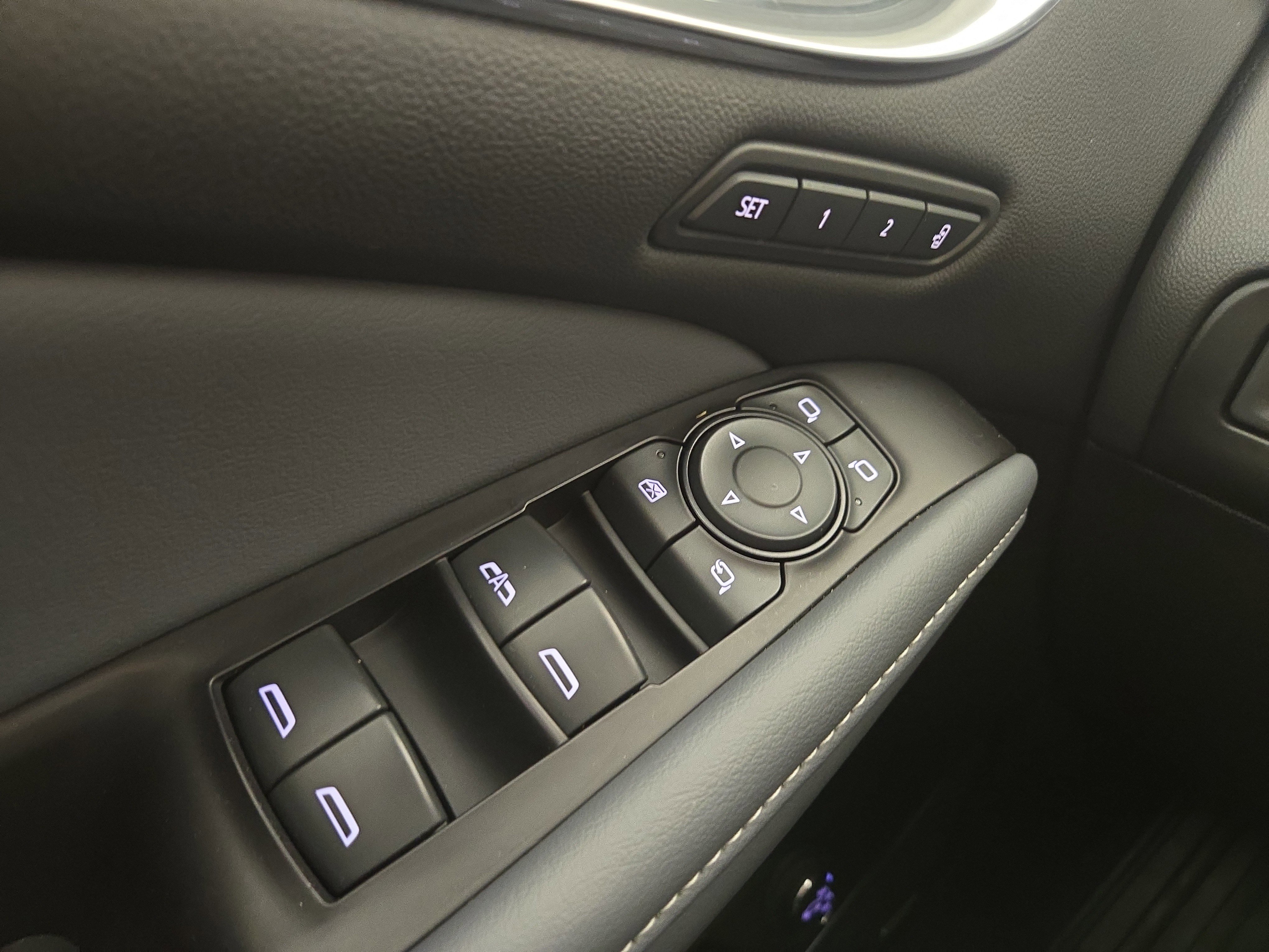 Certified 2020 Buick Enclave Premium w/ Experience Buick Package image 33