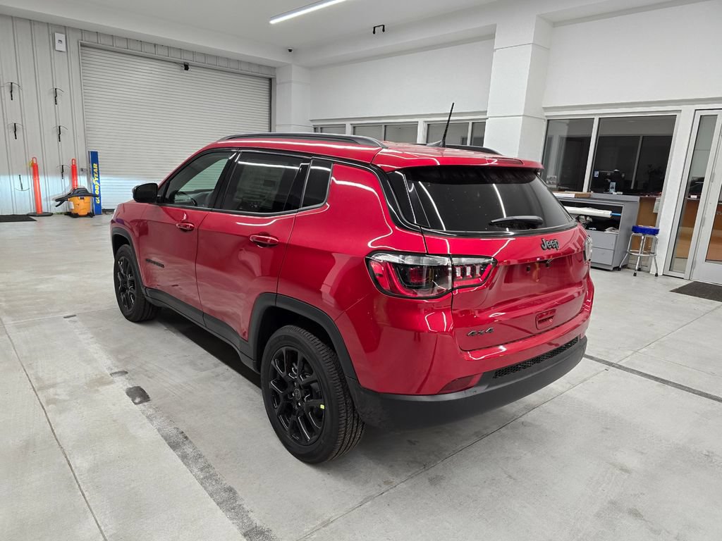New 2026 Jeep Compass Latitude AWD/4WD image 4