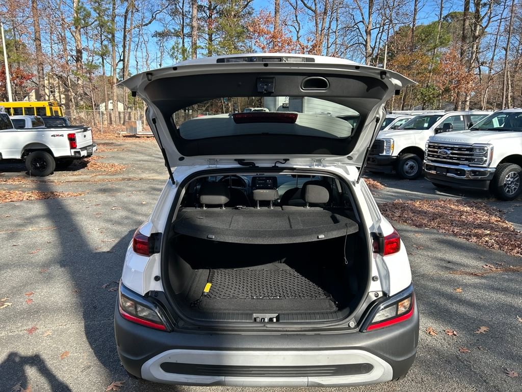 Used 2022 Hyundai Kona SEL w/ Convenience Package image 27