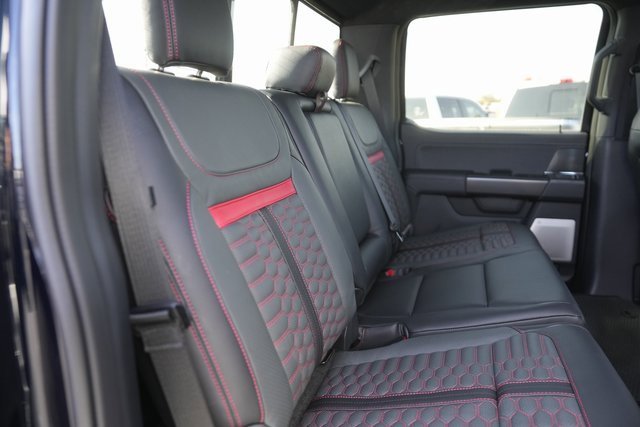 New 2025 Ford F150 Lariat w/ Equipment Group 502A High image 17