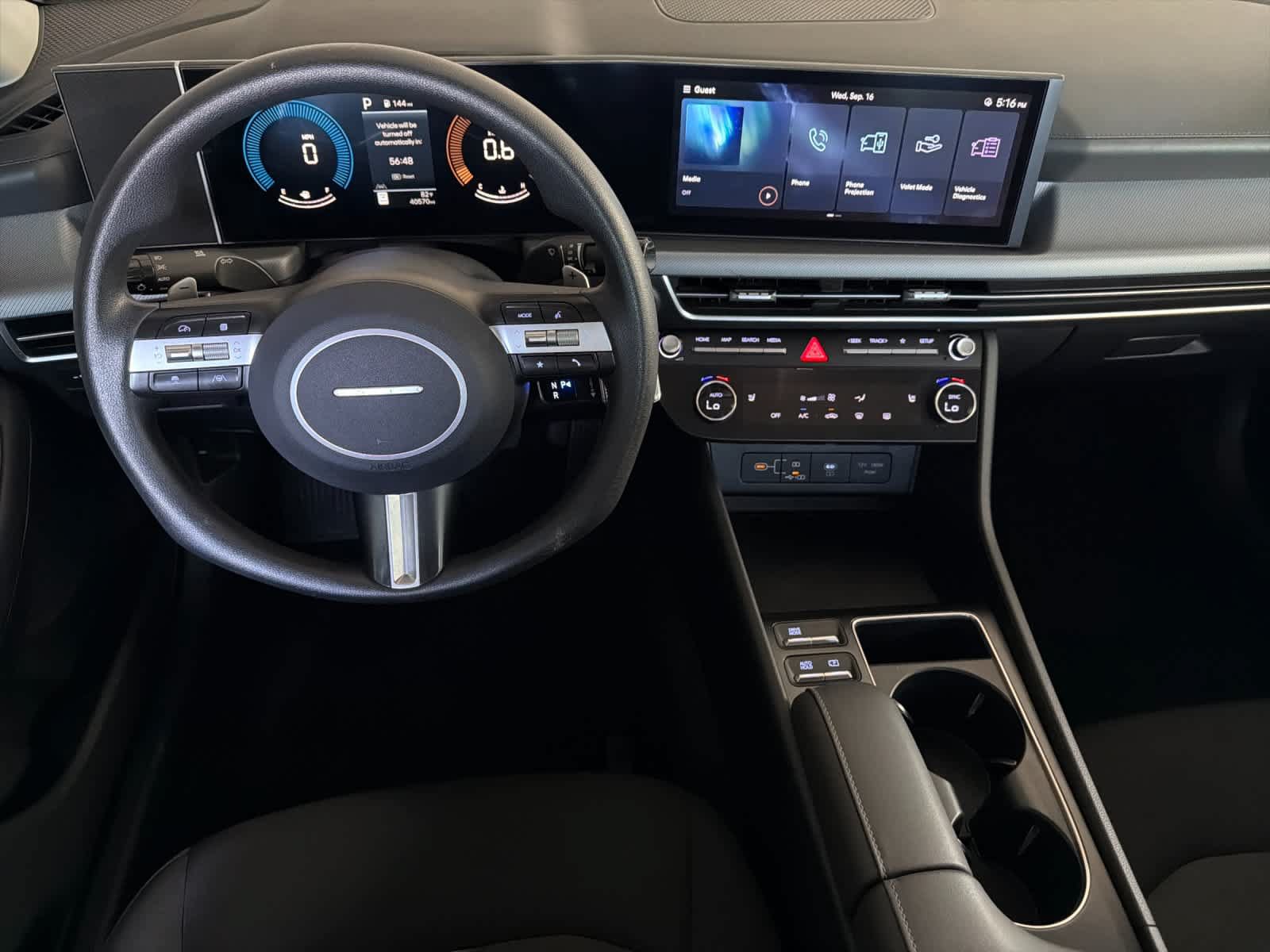 Used 2025 Hyundai Sonata SEL FWD image 14