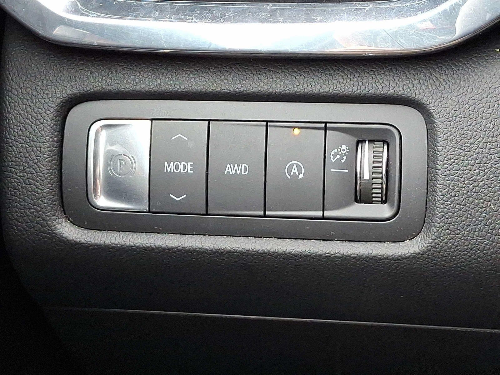 Used 2025 GMC Acadia Elevation AWD/4WD image 24