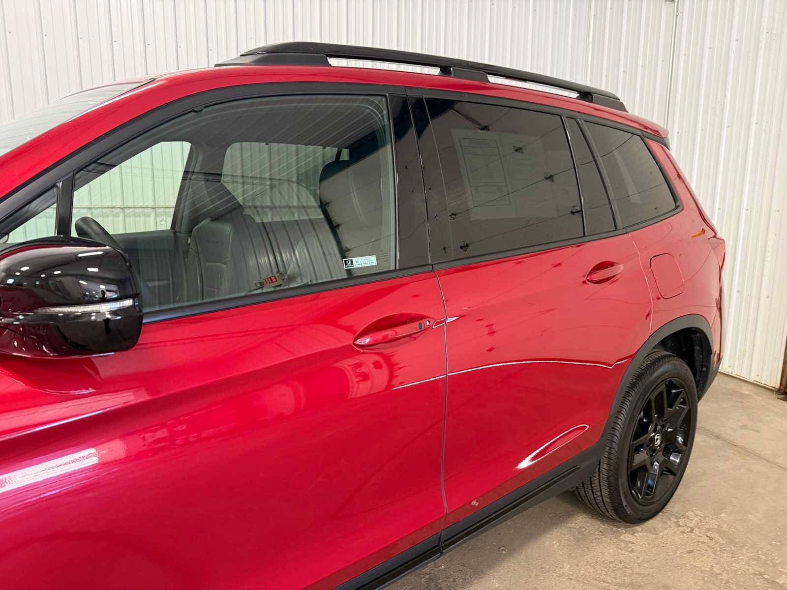 Used 2024 Honda Passport Black Edition image 7