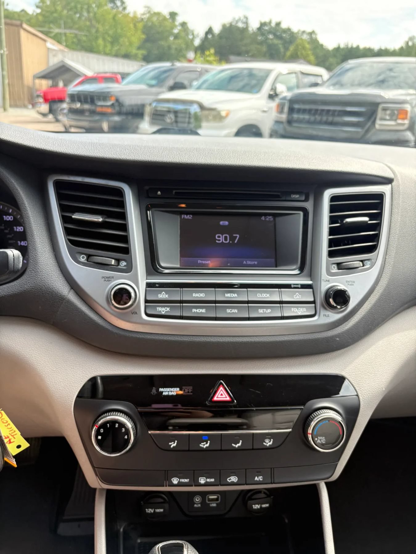 Used 2016 Hyundai Tucson SE FWD image 16