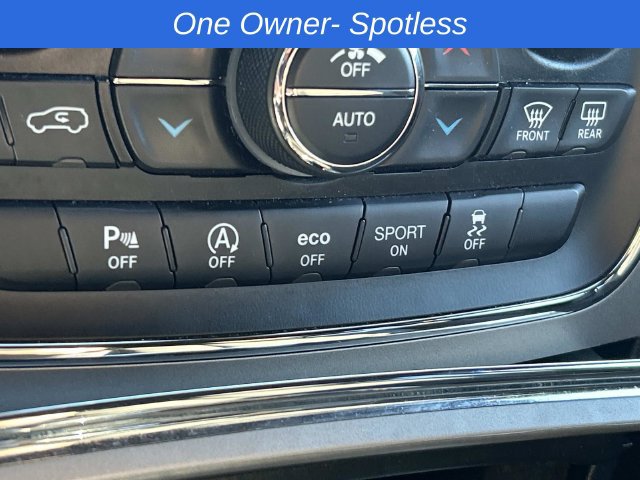 Used 2019 Jeep Grand Cherokee Laredo AWD/4WD image 31