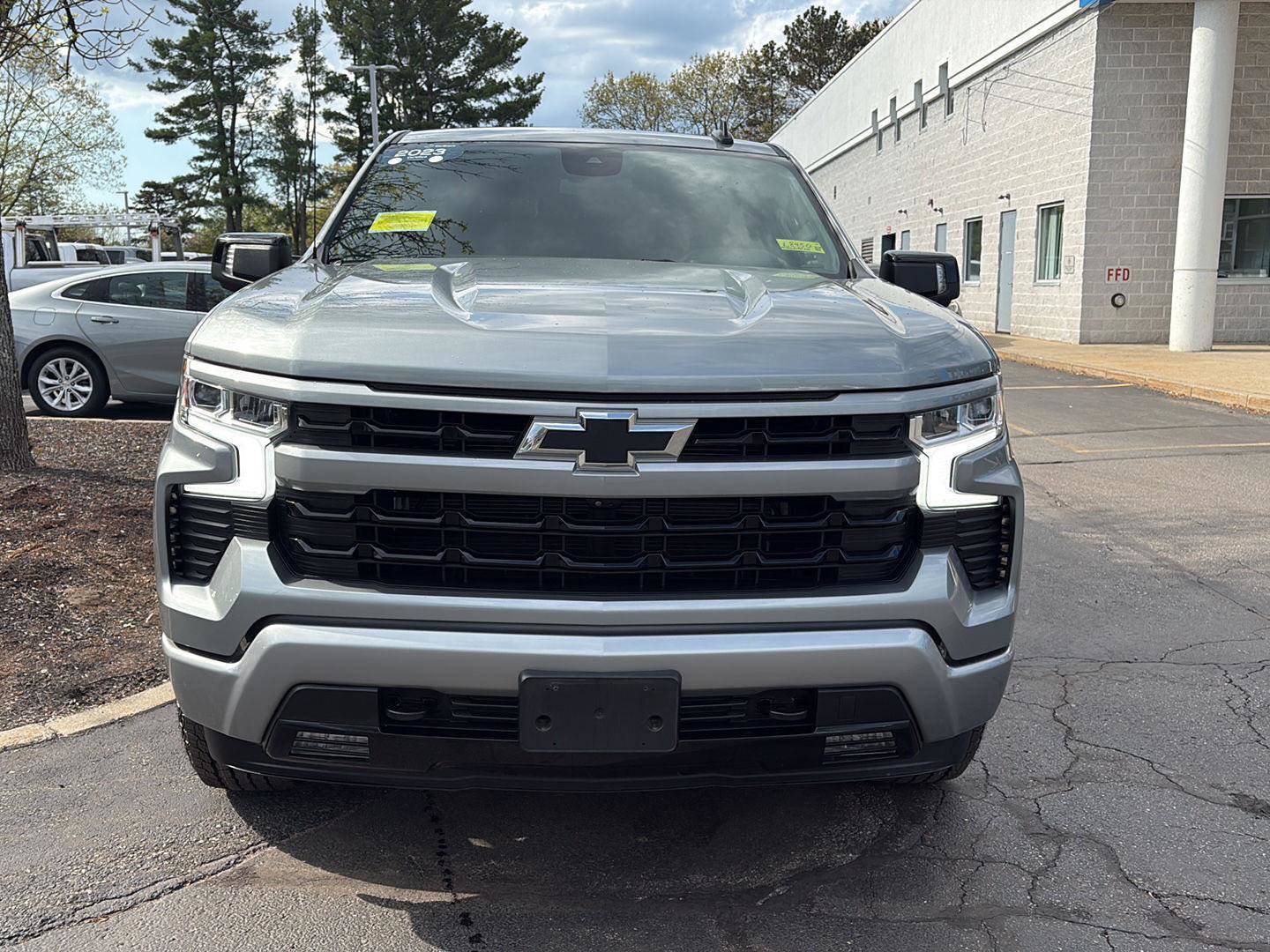 Certified 2023 Chevrolet Silverado 1500 RST AWD/4WD image 2