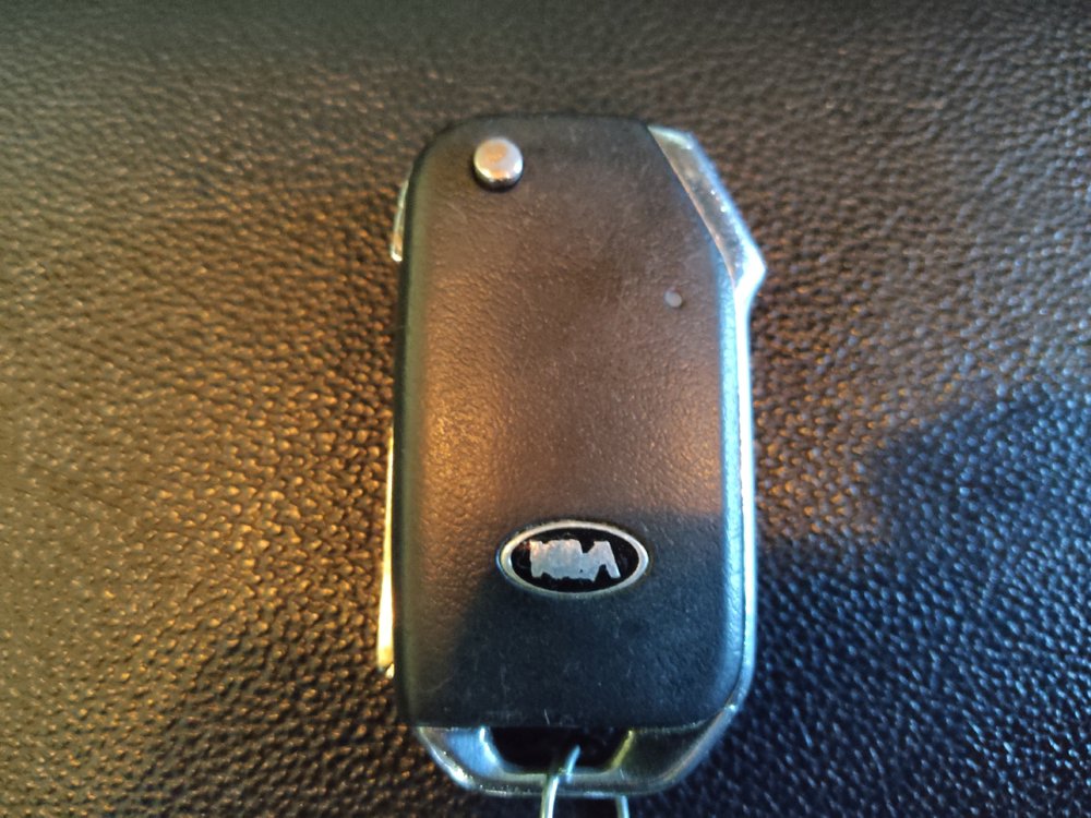 Used 2020 Kia Forte LXS FWD image 32