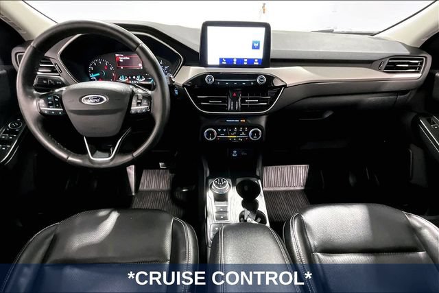 Used 2022 Ford Escape SEL w/ Equipment Group 302A AWD/4WD image 10