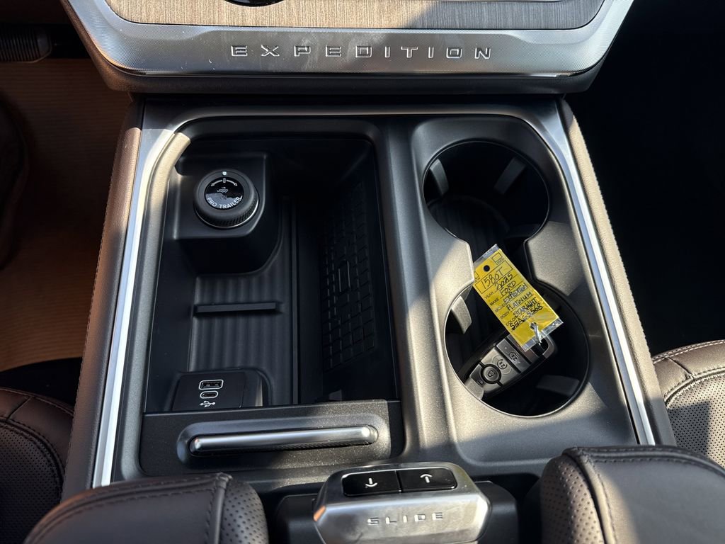 New 2025 Ford Expedition Max Platinum w/ Platinum Ultimate Package image 26