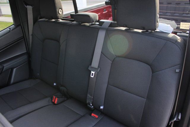 New 2026 GMC Canyon Elevation w/ Convenience Package image 30