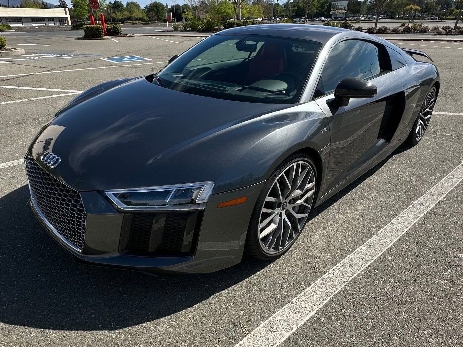 Used 2018 Audi R8 V10 plus AWD/4WD image 24