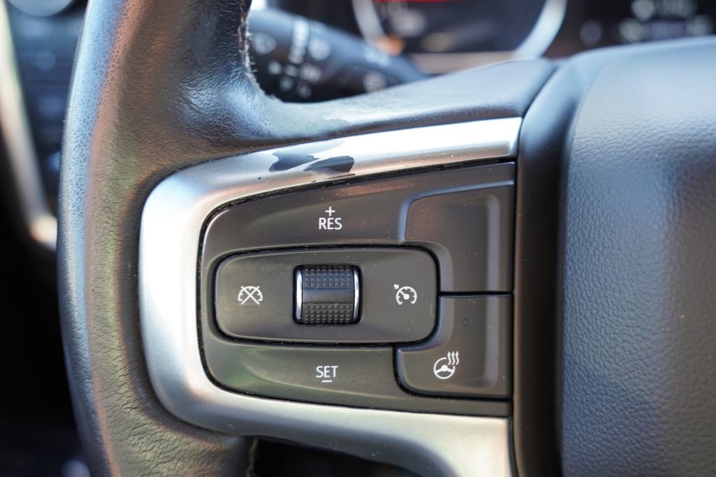 Certified 2022 Chevrolet Silverado 3500 LTZ w/ Gooseneck/5TH Wheel Package image 35