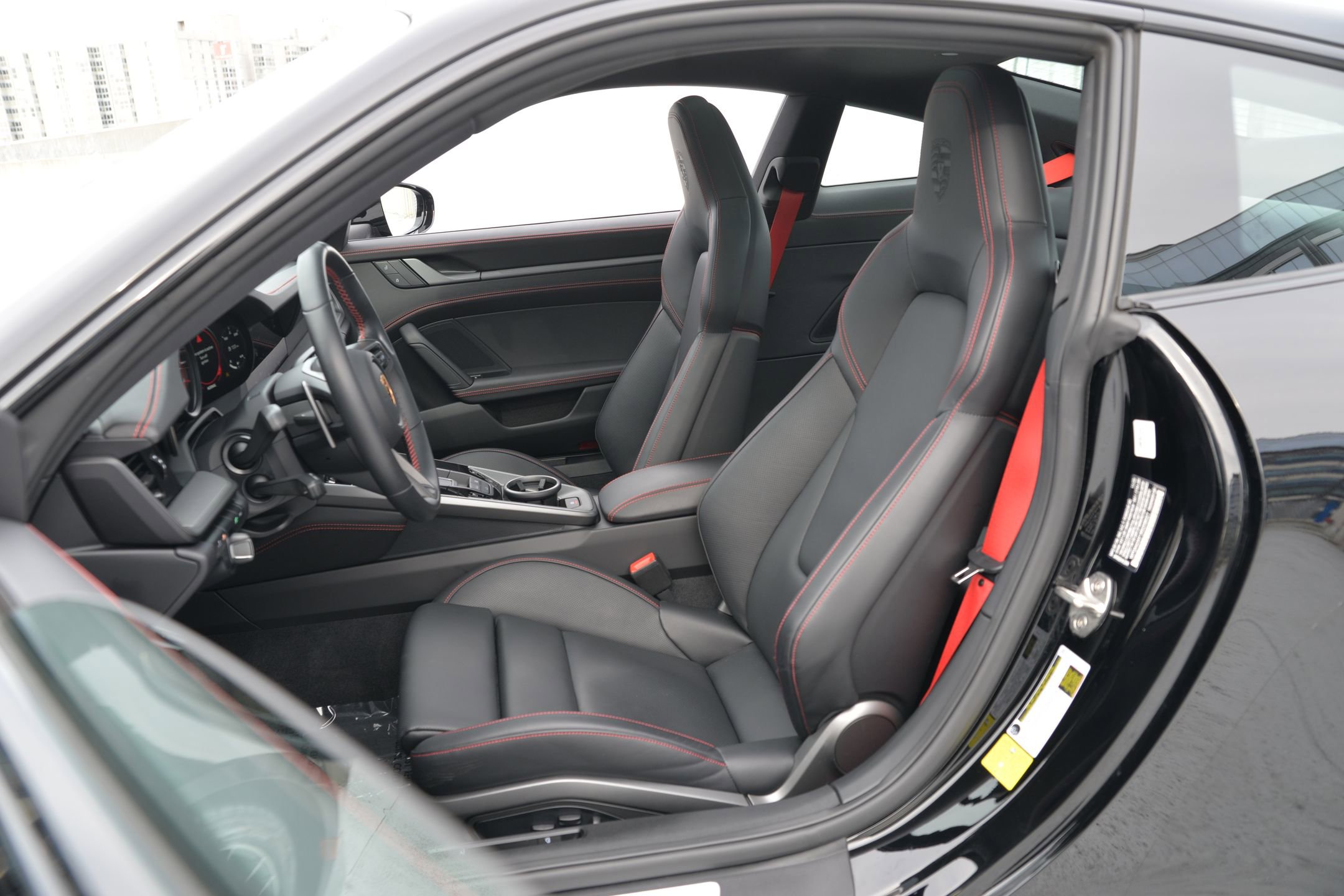 Certified 2024 Porsche 911 Carrera image 5